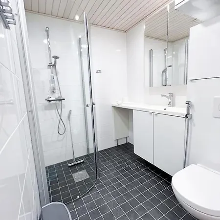 شقة Kotimaailma Kasarmintie *